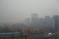 研究發(fā)現(xiàn)室內(nèi)外空氣污染與幸福感直接關(guān)聯(lián)